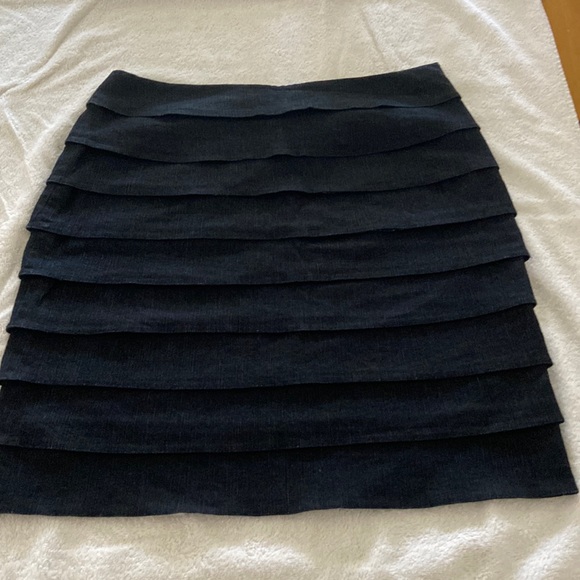 Skirt - Picture 1 of 2